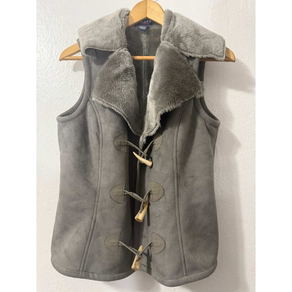 Chaps Denim Vest Gray Faux Suede Fur Collar‎ Toggle Closure Sleeveless